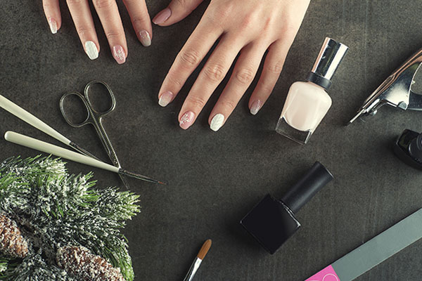 Jak zrobić sweterek na paznokciach krok po kroku?